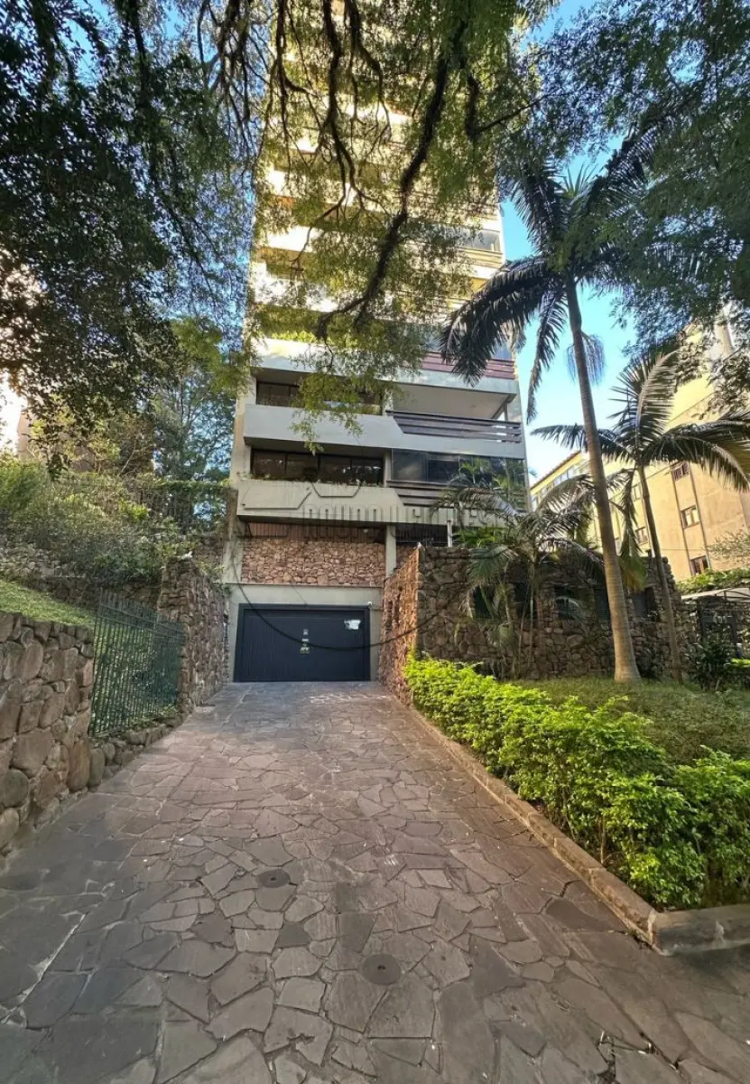 LOTE 004 - 02ª DATA | (PORTO ALEGRE/RS) O apto 1501, c/ 399,84m², e o box de estacionamento 15, ambos do Edifício Caraíbas, no Bairro Floresta