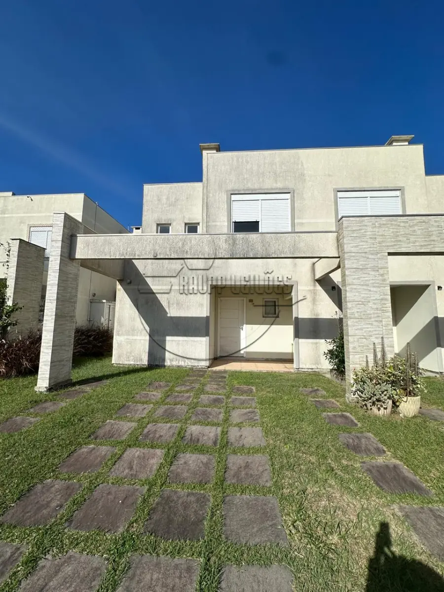 LOTE 002 - (XANGRI-LÁ/RS) Uma casa no Condomínio "Atlântis" (Pateo Marbella), c/ 277,42m²