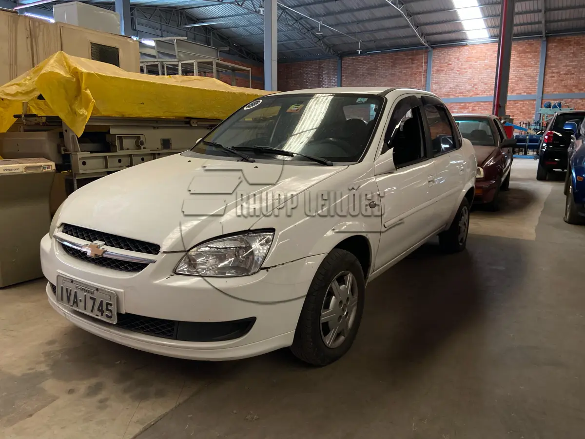 LOTE 021 - Um veículo CHEVROLET/CLASSIC LS, ano/modelo 2013/2014