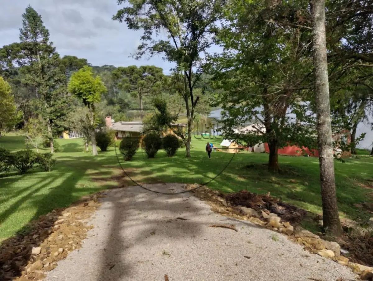 LOTE 004 - 02ª DATA | (SÃO FRANCISCO DE PAULA/RS) Uma área de terras de 2,5 hectares, c/ benfeitorias, a aprox. 10km de Canela/RS (o local tem o nome de Sítio Toquinha)
