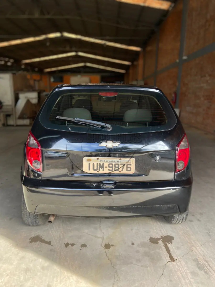 LOTE 009 - Um veículo CHEVROLET/CELTA 1.0L LT,  ano/modelo 2013/2014