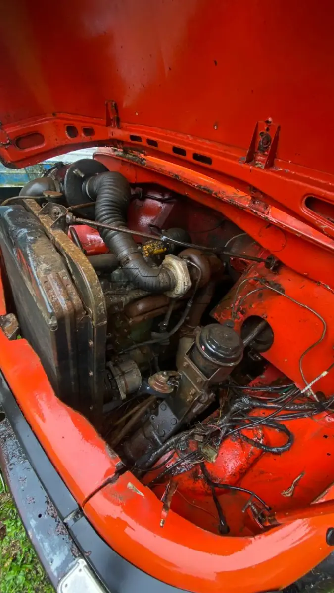 LOTE 021 - 02ª DATA | Um caminhão marca/modelo M.BENZ/L 1113, ano/modelo 1976/1976