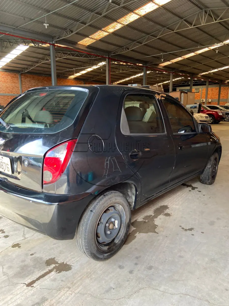 LOTE 009 - Um veículo CHEVROLET/CELTA 1.0L LT,  ano/modelo 2013/2014