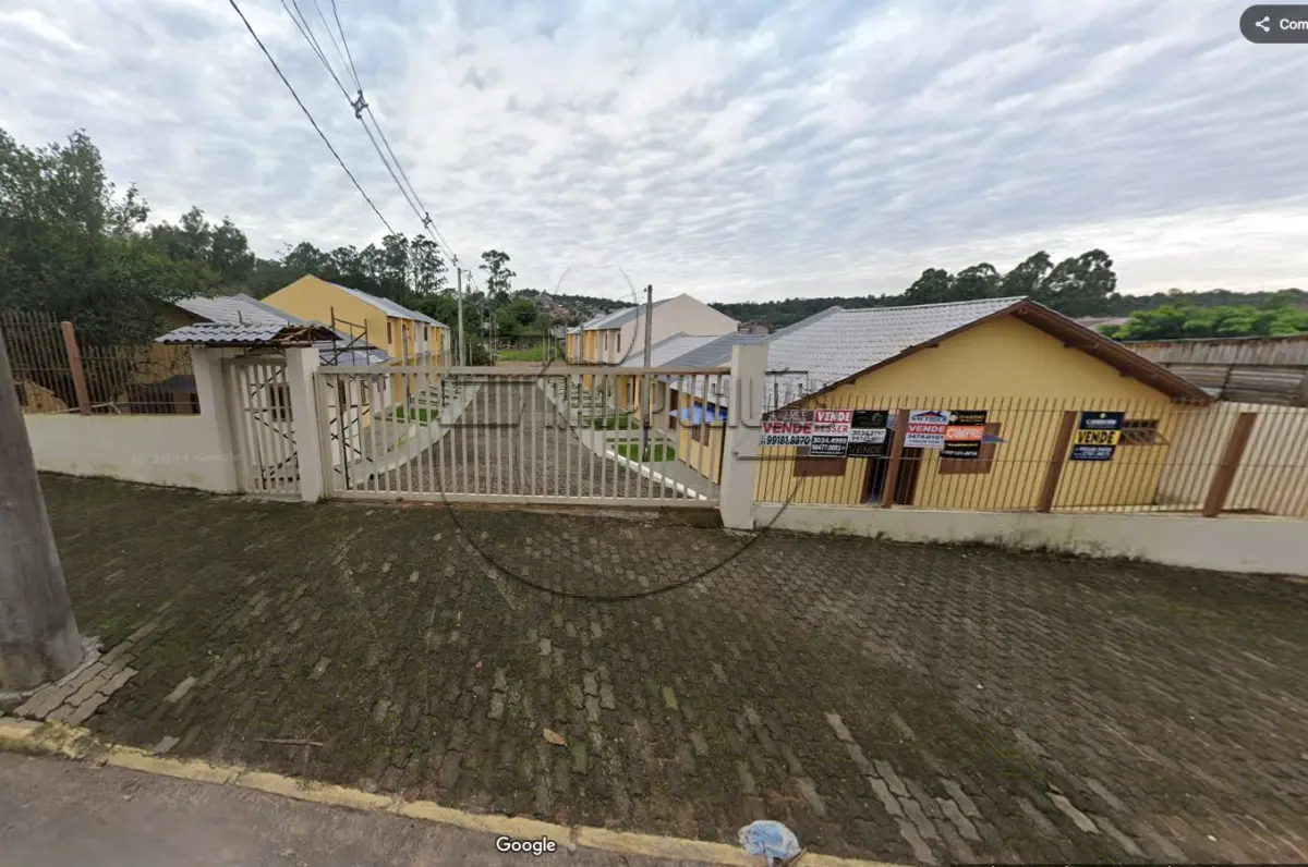 LOTE 012 - (SAPUCAIA DO SUL/RS) Uma casa c/ 45,70m²,  no Condomínio Residencial Toledo III, no Bairro Capão da Cruz