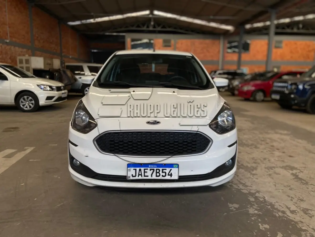LOTE 010 - Um veículo FORD/KA SE PLUS 1.5 HA C, ano/mod 2020/2021