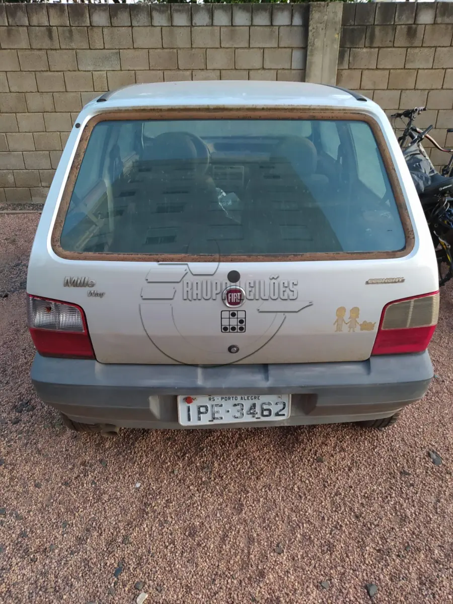 LOTE 005 - **Um veículo FIAT/UNO MILLE WAY ECON, ano/modelo 2008/2009