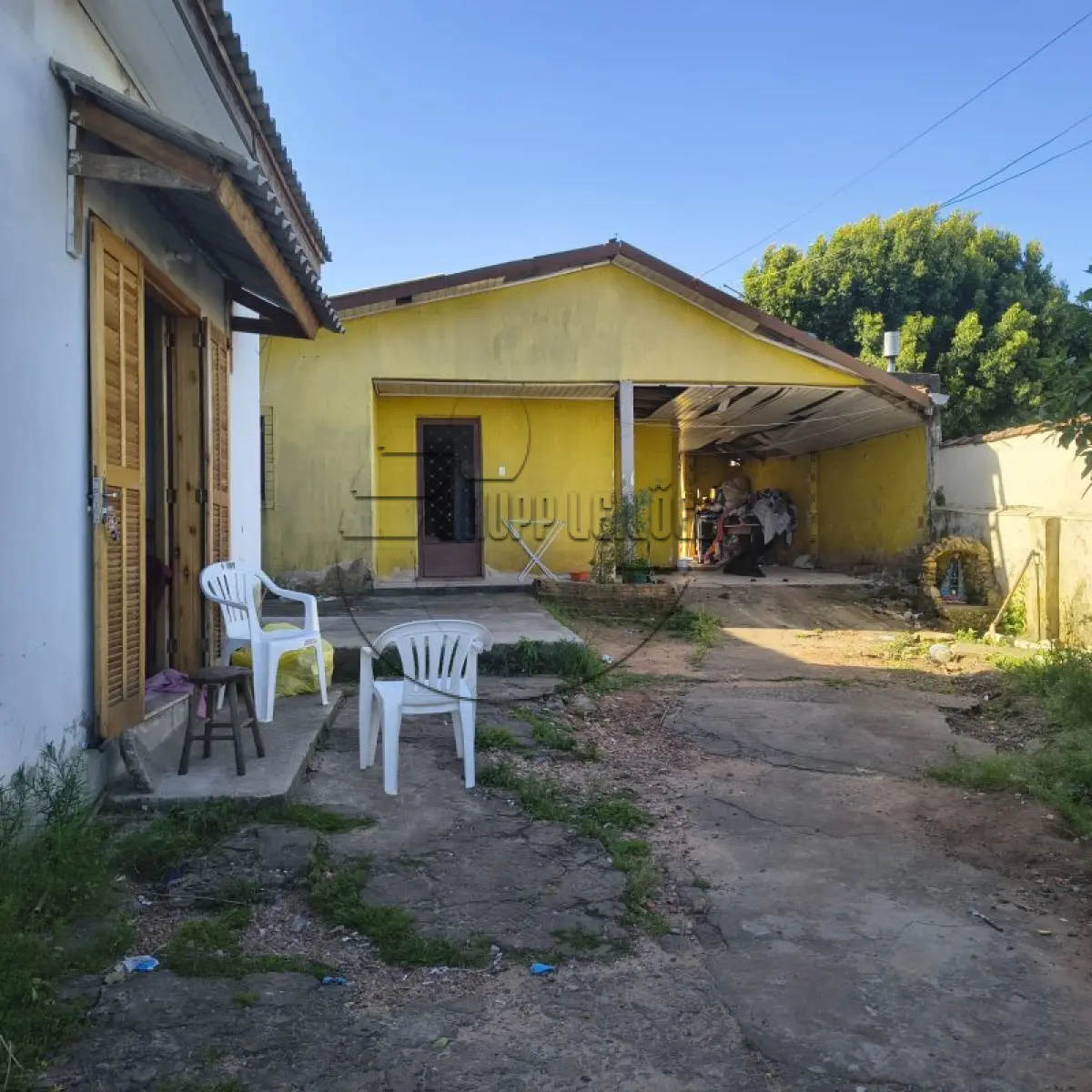 LOTE 002 - 02ª DATA | (GRAVATAÍ/RS) Um terreno de 330,00m², c/ benfeitorias de 148m², no Bairro Bom Princípio