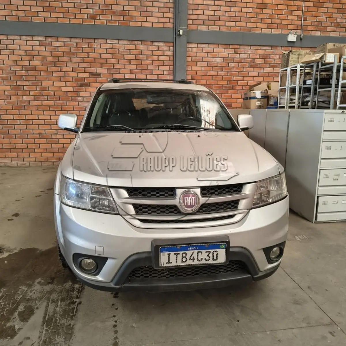 LOTE 004 - Um veículo I/FIAT FREEMONT PRECISIO, ano/mod 2012/2012
