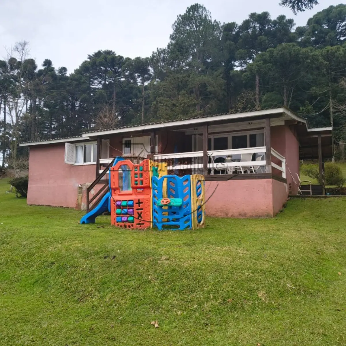 LOTE 004 - 02ª DATA | (SÃO FRANCISCO DE PAULA/RS) Uma área de terras de 2,5 hectares, c/ benfeitorias, a aprox. 10km de Canela/RS (o local tem o nome de Sítio Toquinha)