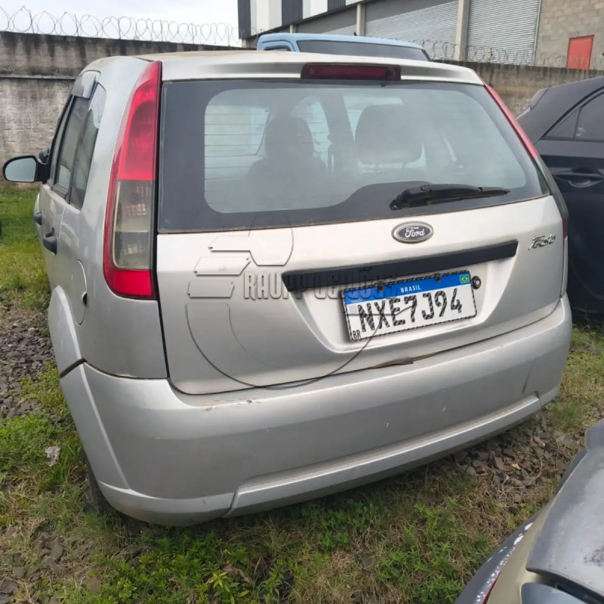 LOTE 017 - Um veículo FORD/FIESTA FLEX, ano/mod. 2011/2012