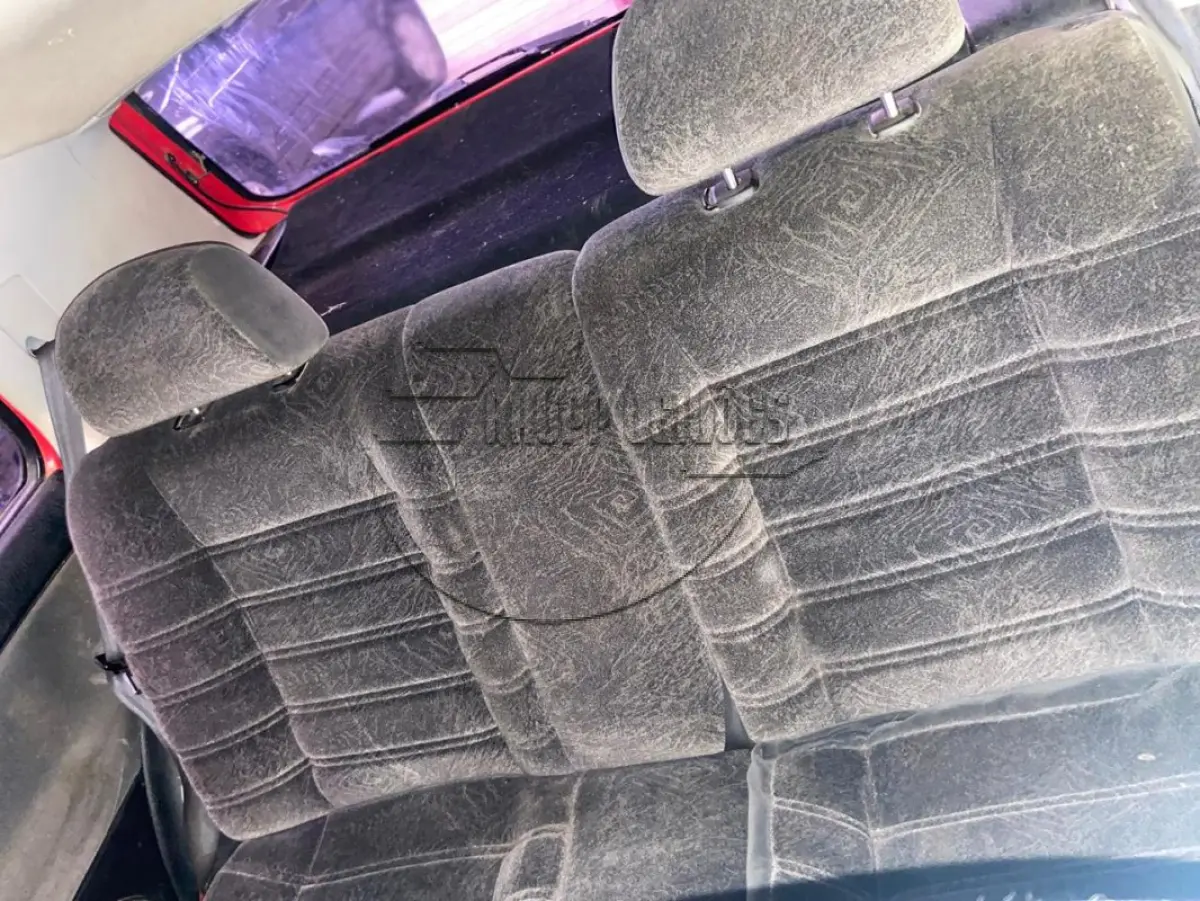 LOTE 006 - Um veículo I/VW GOLF GLX, ano/mod. 1995/1995