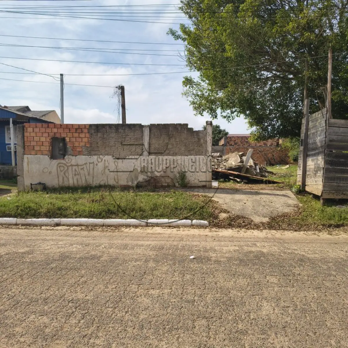 LOTE 003 - 02ª DATA | (ALVORADA/RS) Um terreno com 300m², no Bairro Americana