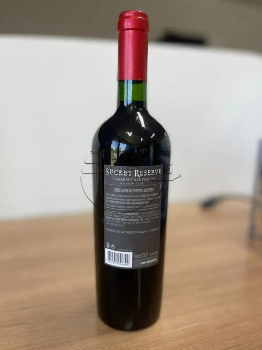 LOTE 001 - 268 garrafas de vinho