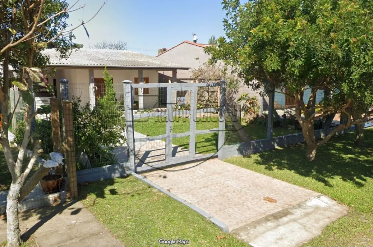 LOTE 003 - 02ª DATA | (IMBÉ/RS) Uma casa de aprox. 106,47m², na Praia de Mariluz