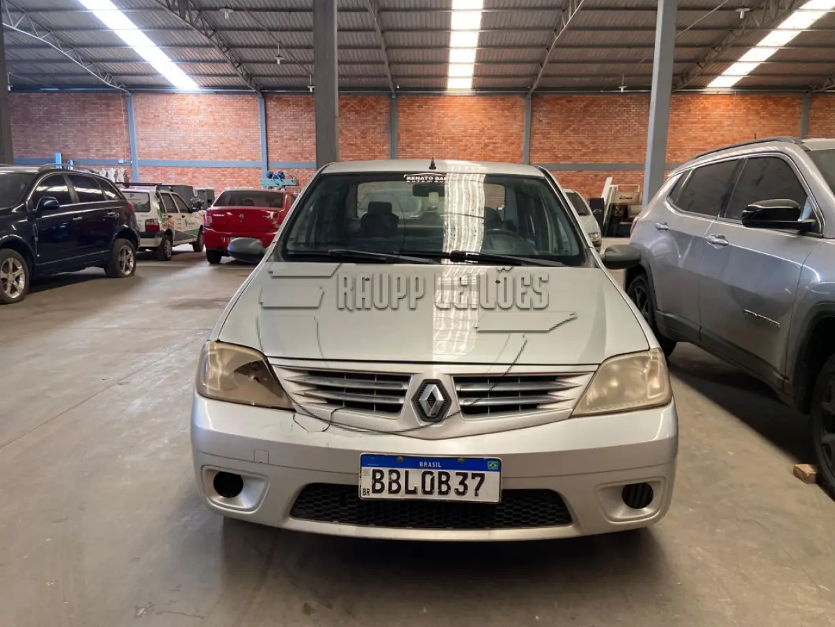 LOTE 016 - Um veículo RENAULT/LOGAN EXP 16, ano/mod 2009/2010