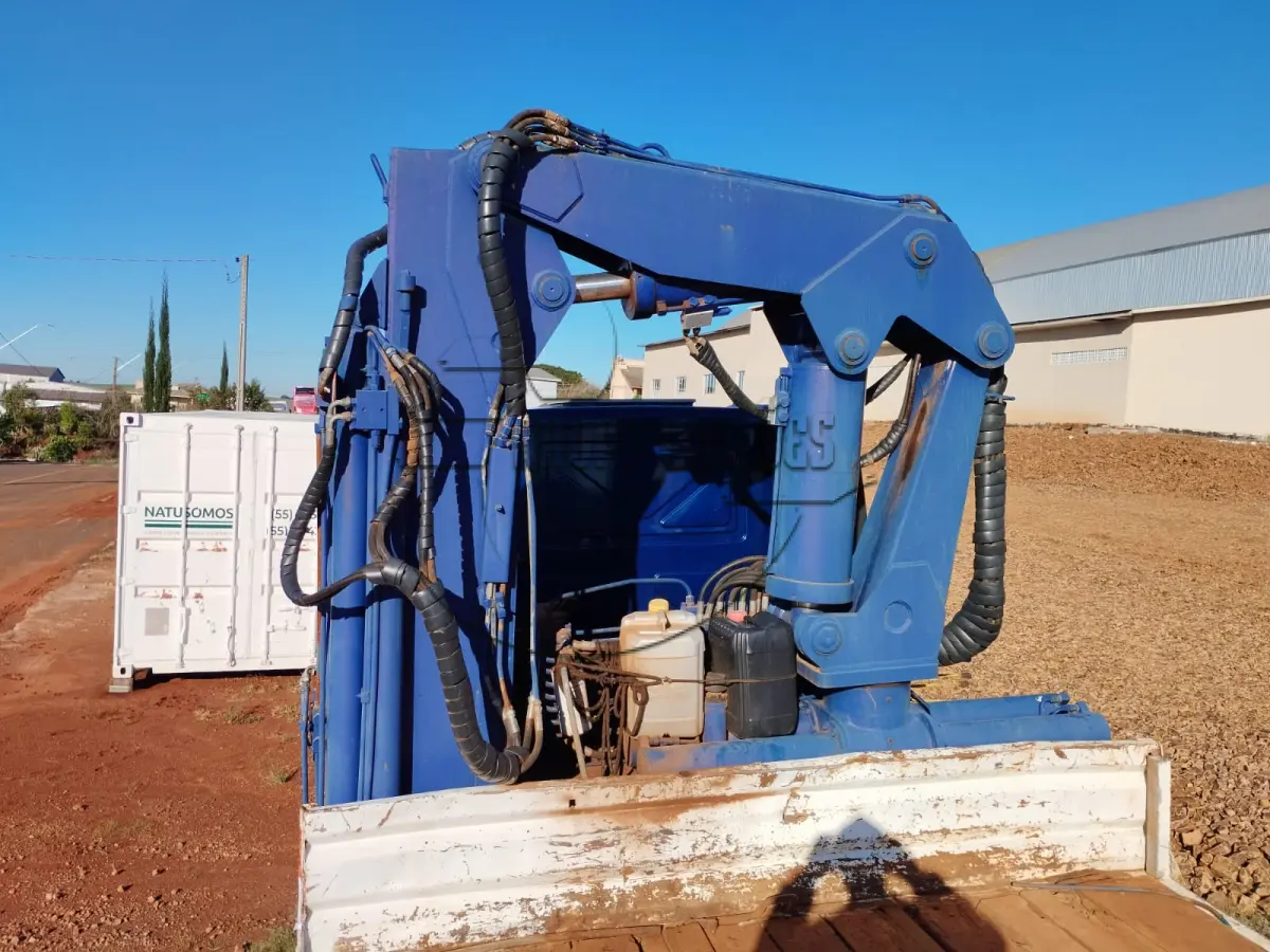 LOTE 004