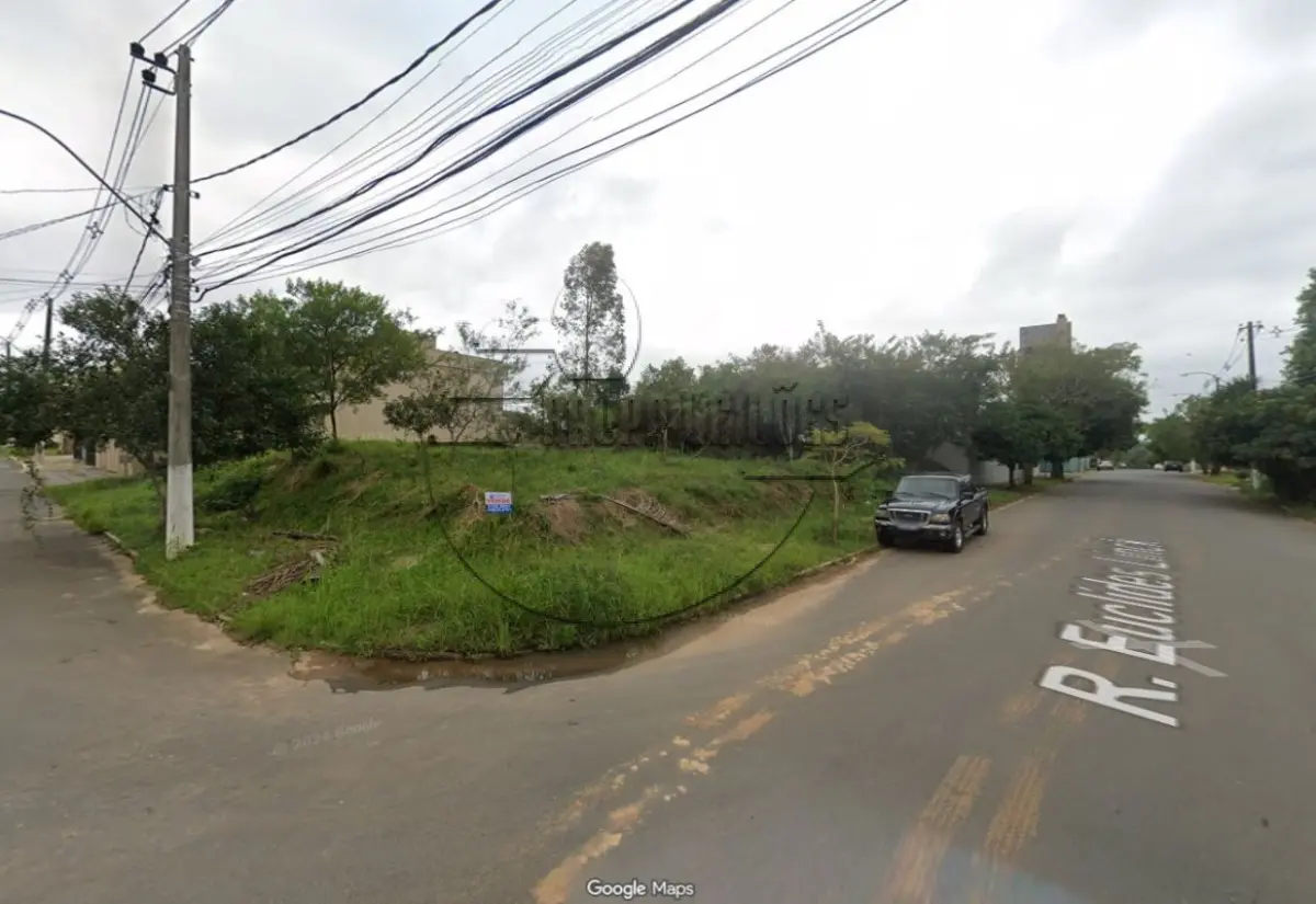 LOTE 011
