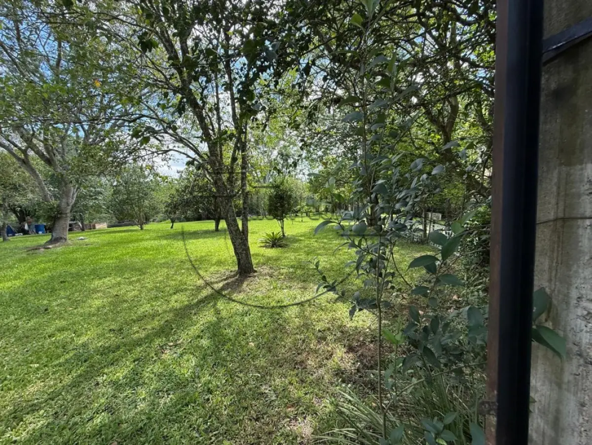 LOTE 006 - (GRAVATAÍ/RS) Uma área de terras de 12.090,00m², dentro de um todo maior, no Bairro Neópolis
