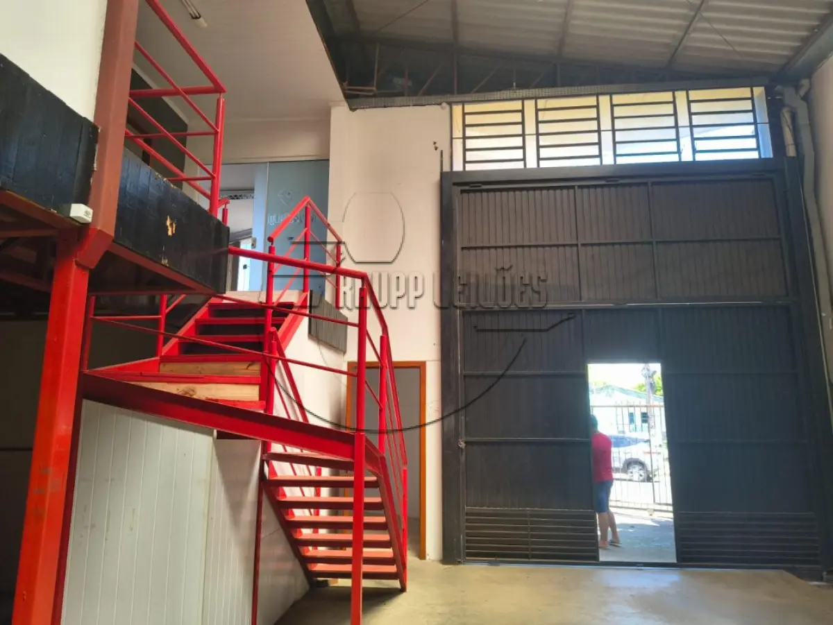 LOTE 002 - 02ª DATA | (GRAVATAÍ/RS) Um prédio c/ aproximadamente 230,00m², no Bairro Parque dos Anjos