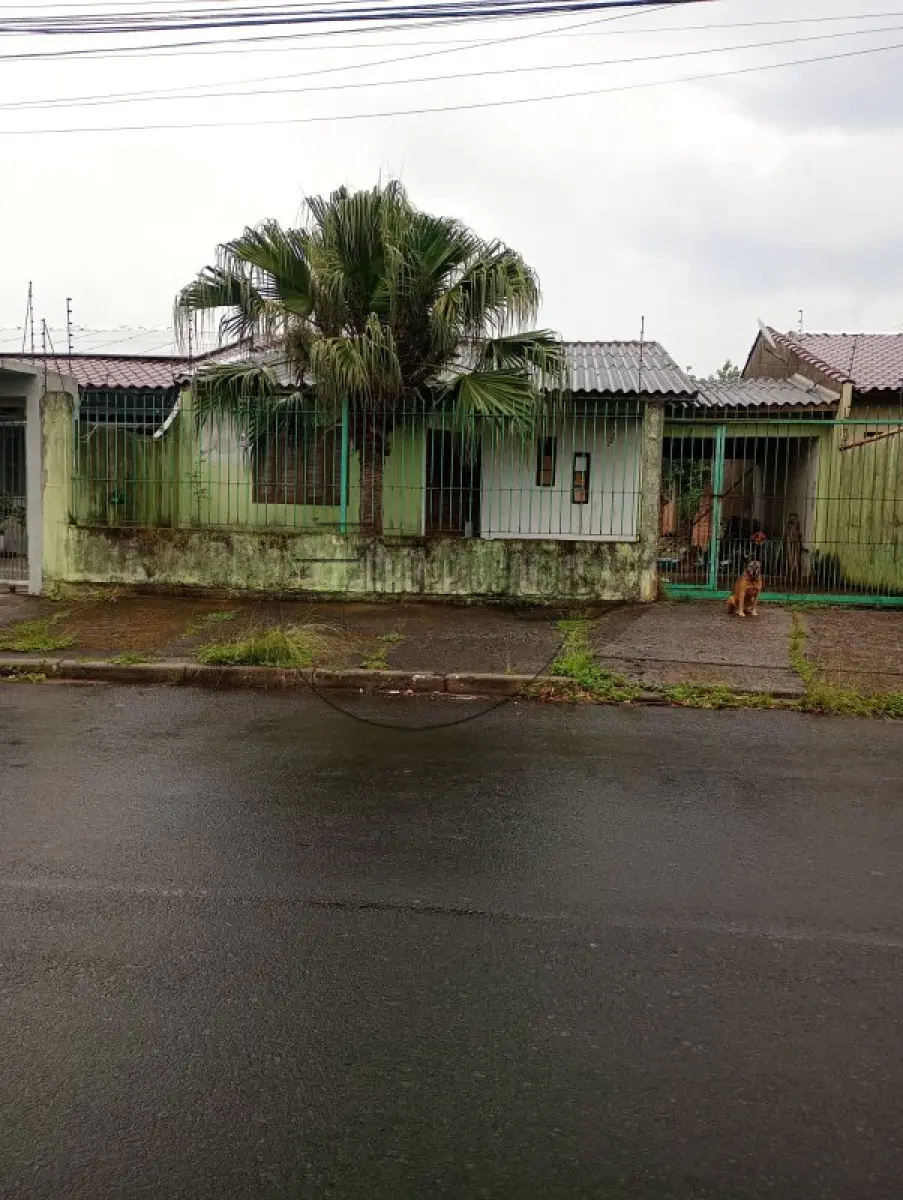 LOTE 009 - 02ª DATA | (CANOAS/RS) DIREITOS E AÇÕES sobre uma casa c/ aprox. 90,00m², no Bairro Olaria