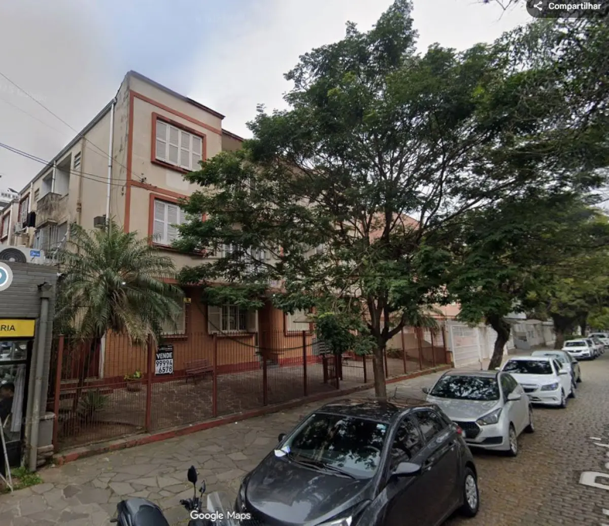 LOTE 012 - (PORTO ALEGRE/RS) O apto 11 do Edifício Sarapuy, c/ 48,60m², no Bairro Menino Deus
