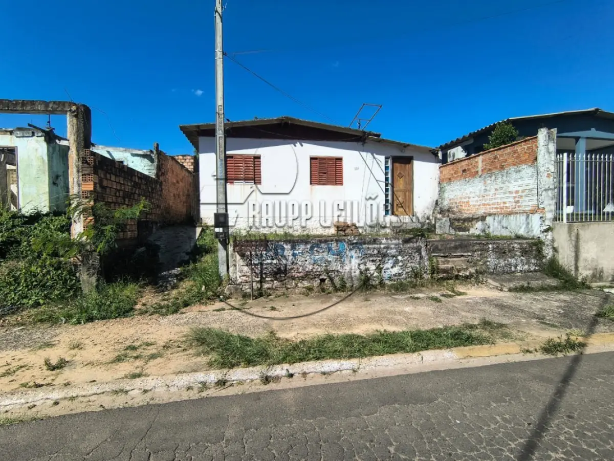 LOTE 006 - (GRAVATAÍ/RS) Uma casa de climatex no Bairro Morada do Vale II