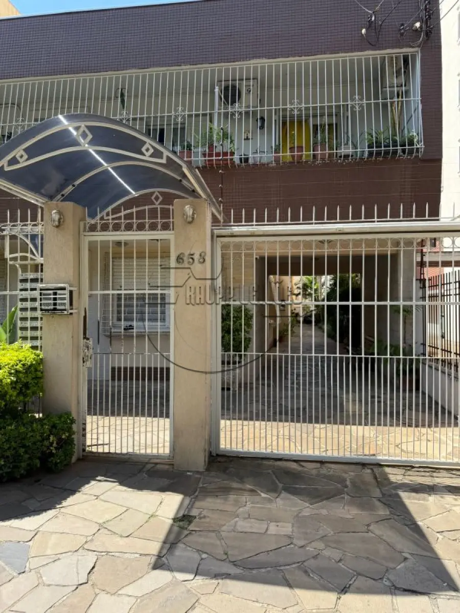 LOTE 009 - (PORTO ALEGRE/RS) O apto 101 do Edifício Cinderela, c/ 80,12m², no Bairro Menino Deus
