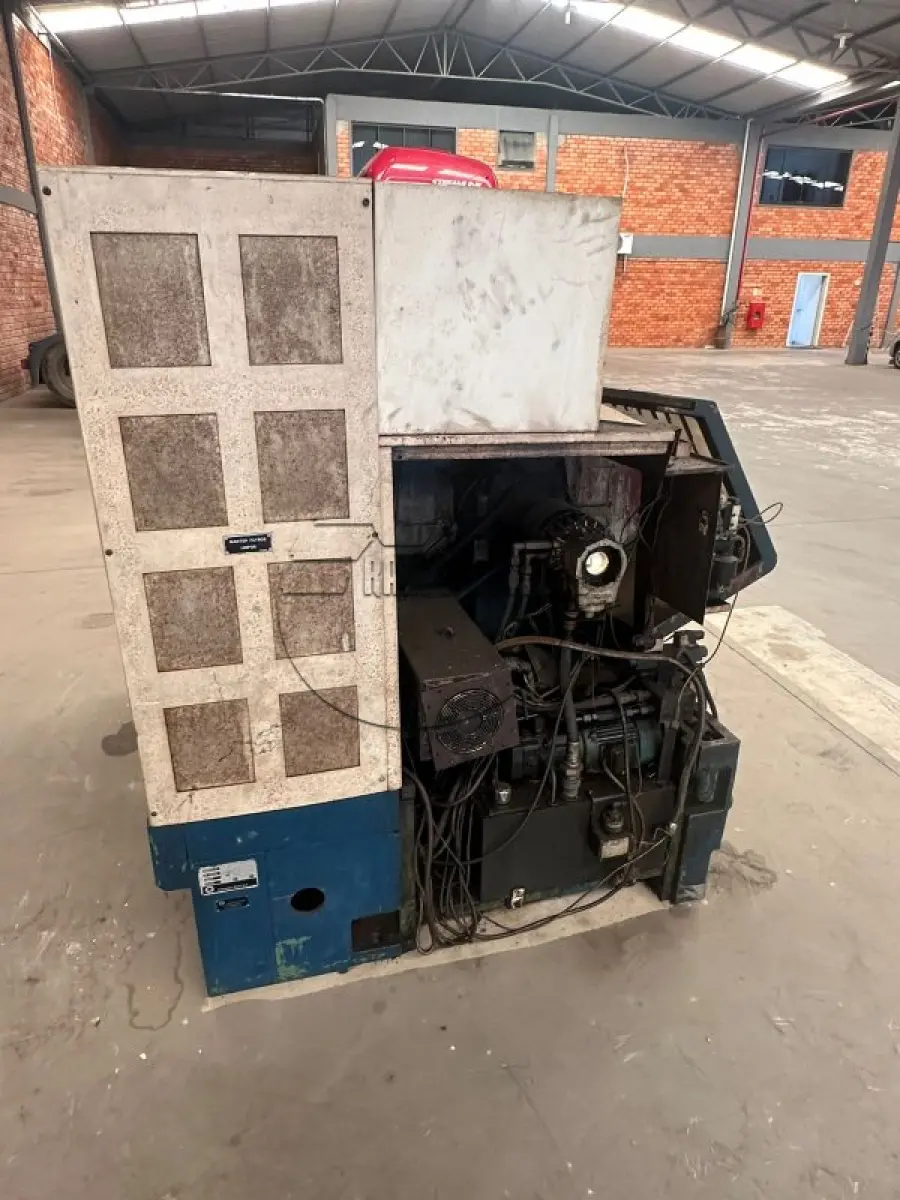 LOTE 002 - Torno CNC, marca Romi