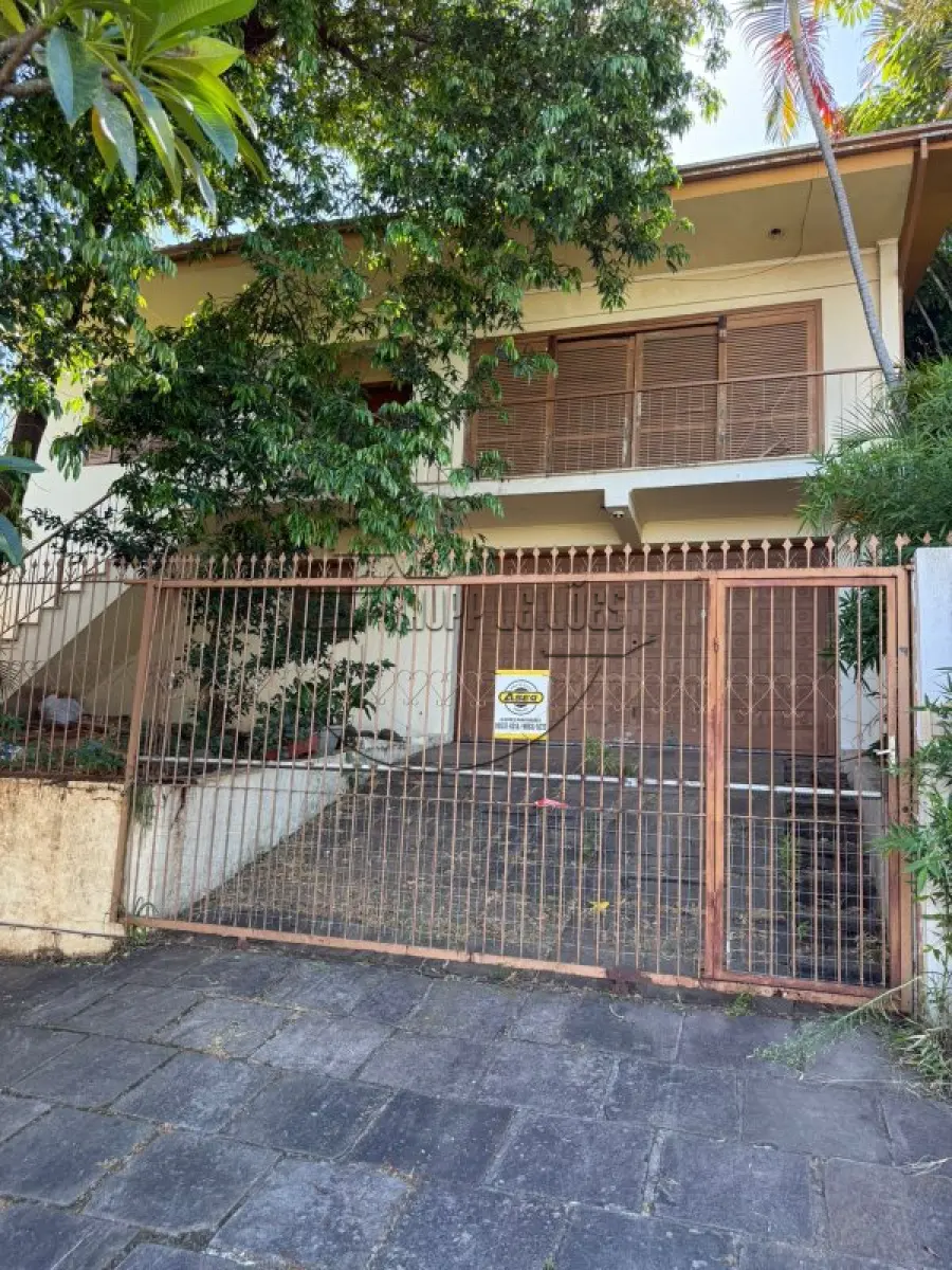 LOTE 003 - (NOVO HAMBURGO/RS) Uma casa c/ aprox. 228,87m², no Bairro Ouro Branco