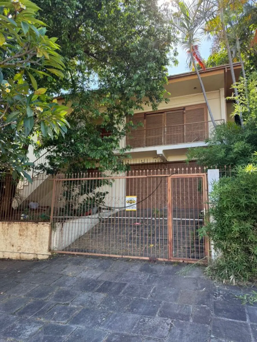 LOTE 003 - (NOVO HAMBURGO/RS) Uma casa c/ aprox. 228,87m², no Bairro Ouro Branco