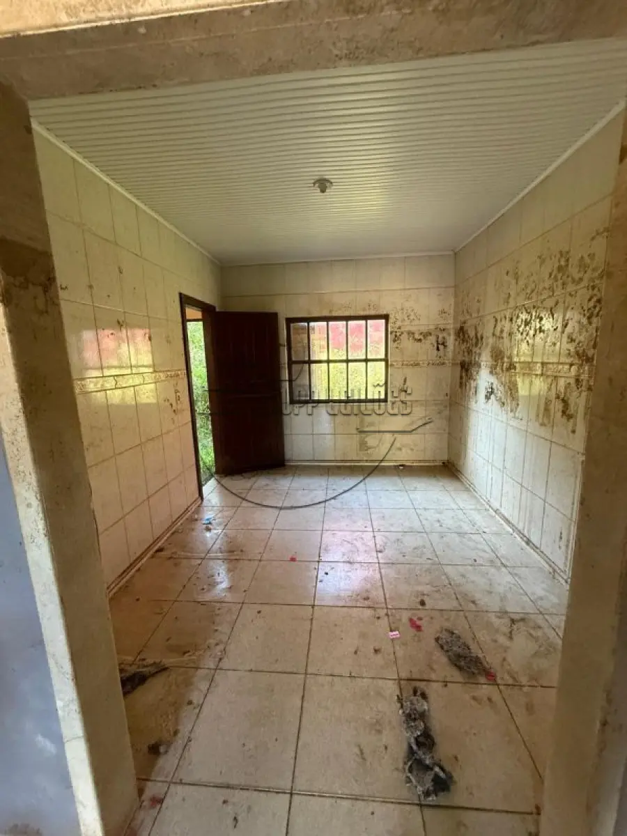 LOTE 003 - 02ª DATA | (CANOAS/RS) Um prédio de alvenaria residencial, com a área de 79,89m², Bairro Harmonia