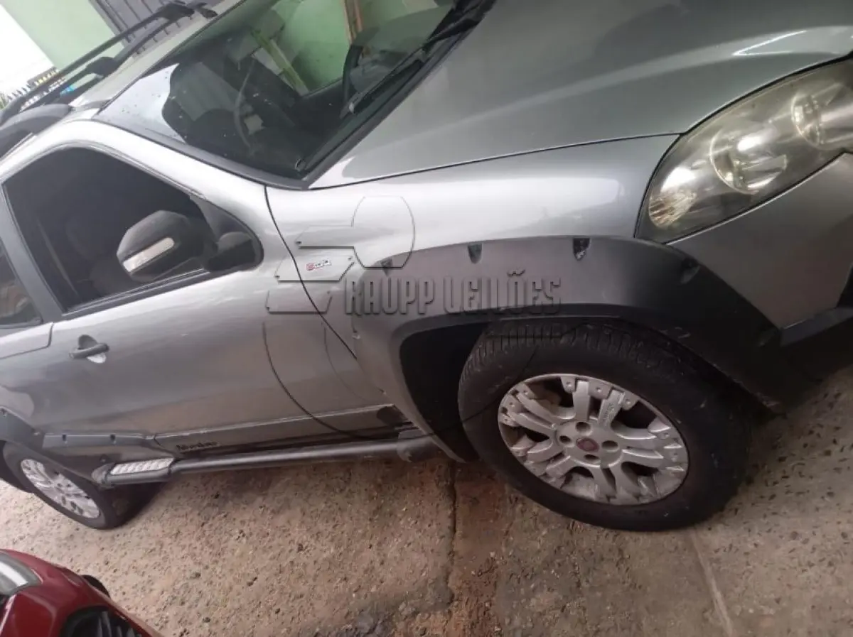 LOTE 004 - Veículo FIAT/STRADA ADVENTURE CD, ano/mod 2010/2011