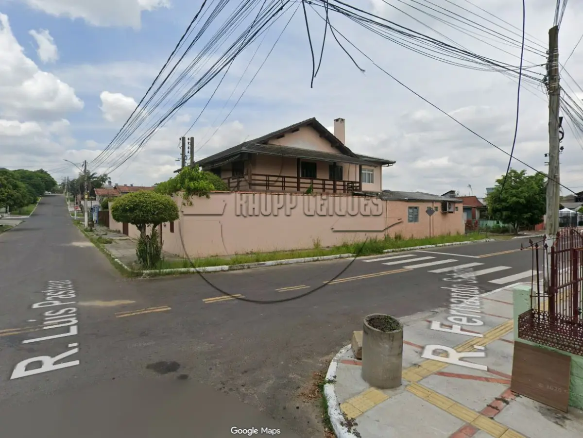 LOTE 009 - **(GRAVATAÍ/RS) Uma casa no Bairro Parque dos Eucaliptos