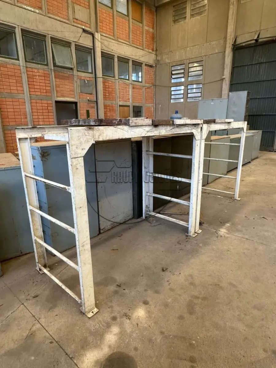 LOTE 056 - (Unidade de MINAS DO LEÃO P2) Estruturas p/ correia - painel elétrico - plataforma - entre outros | Apregoado apenas caso o LOTE 053 NÃO SEJA VENDIDO