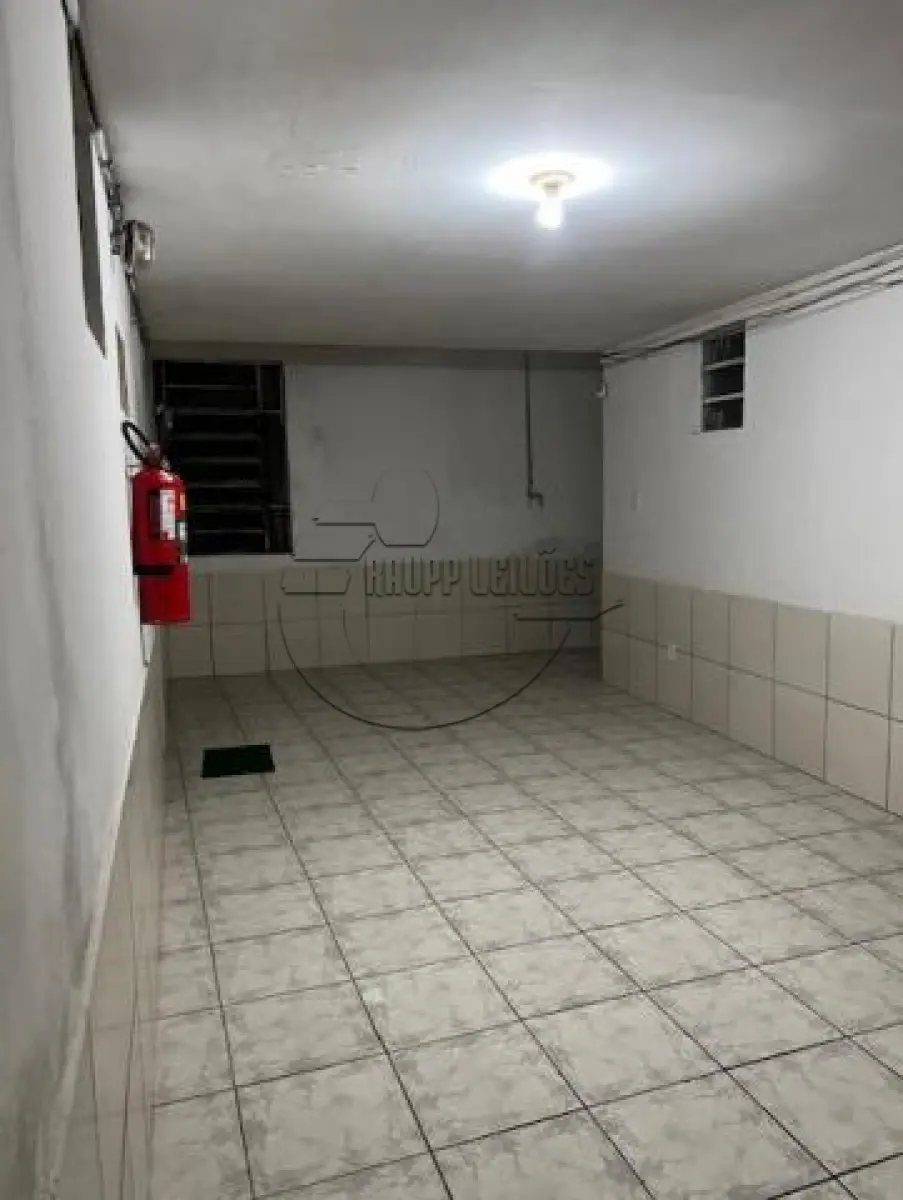 LOTE 001 - 02ª DATA | (PORTO ALEGRE/RS) 07 aptos estilo quitinete, no sub-solo do Edifício Sirmacé, Bairro Centro Histórico