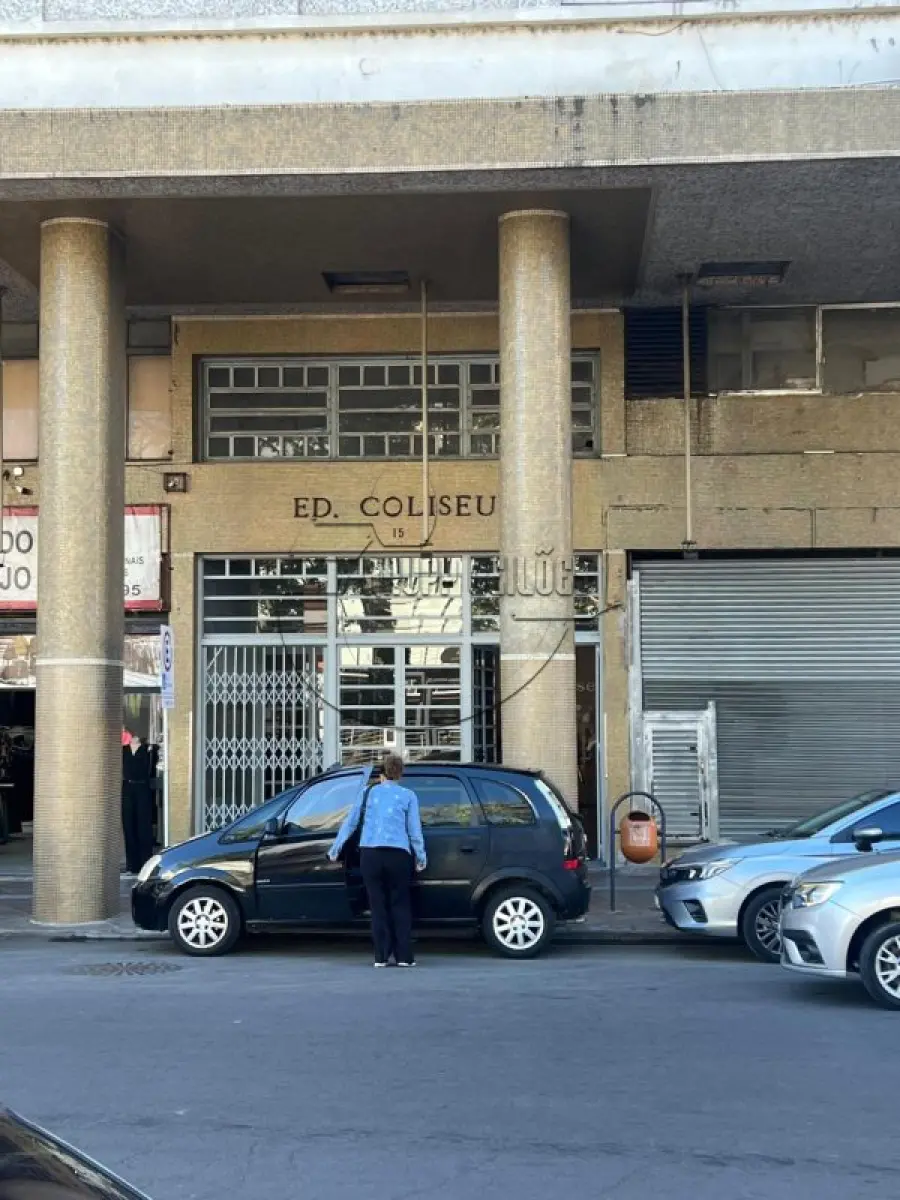 LOTE 002 - 02ª DATA | (PORTO ALEGRE/RS) Conjunto 2314 do Edifício Coliseu, c/ 31,92m², no Bairro Centro Histórico