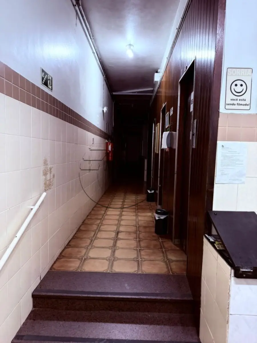 LOTE 001 - 02ª DATA | (PORTO ALEGRE/RS) 07 aptos estilo quitinete, no sub-solo do Edifício Sirmacé, Bairro Centro Histórico