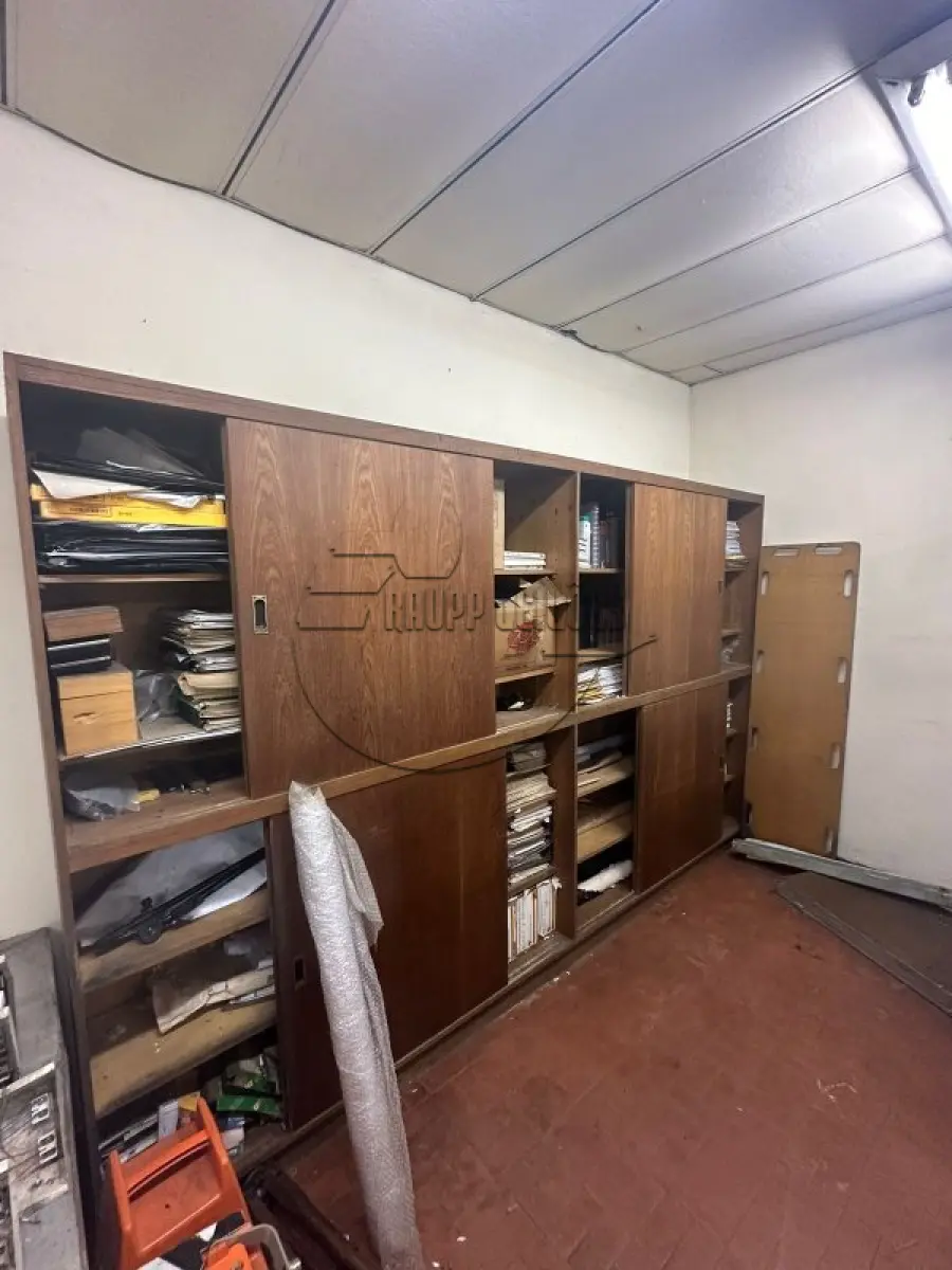 LOTE 049 - (Unidade de MINAS DO LEÃO P1) Arquivos - armário - aparelhos - entre outros | Apregoado apenas caso o LOTE 045 NÃO SEJA VENDIDO