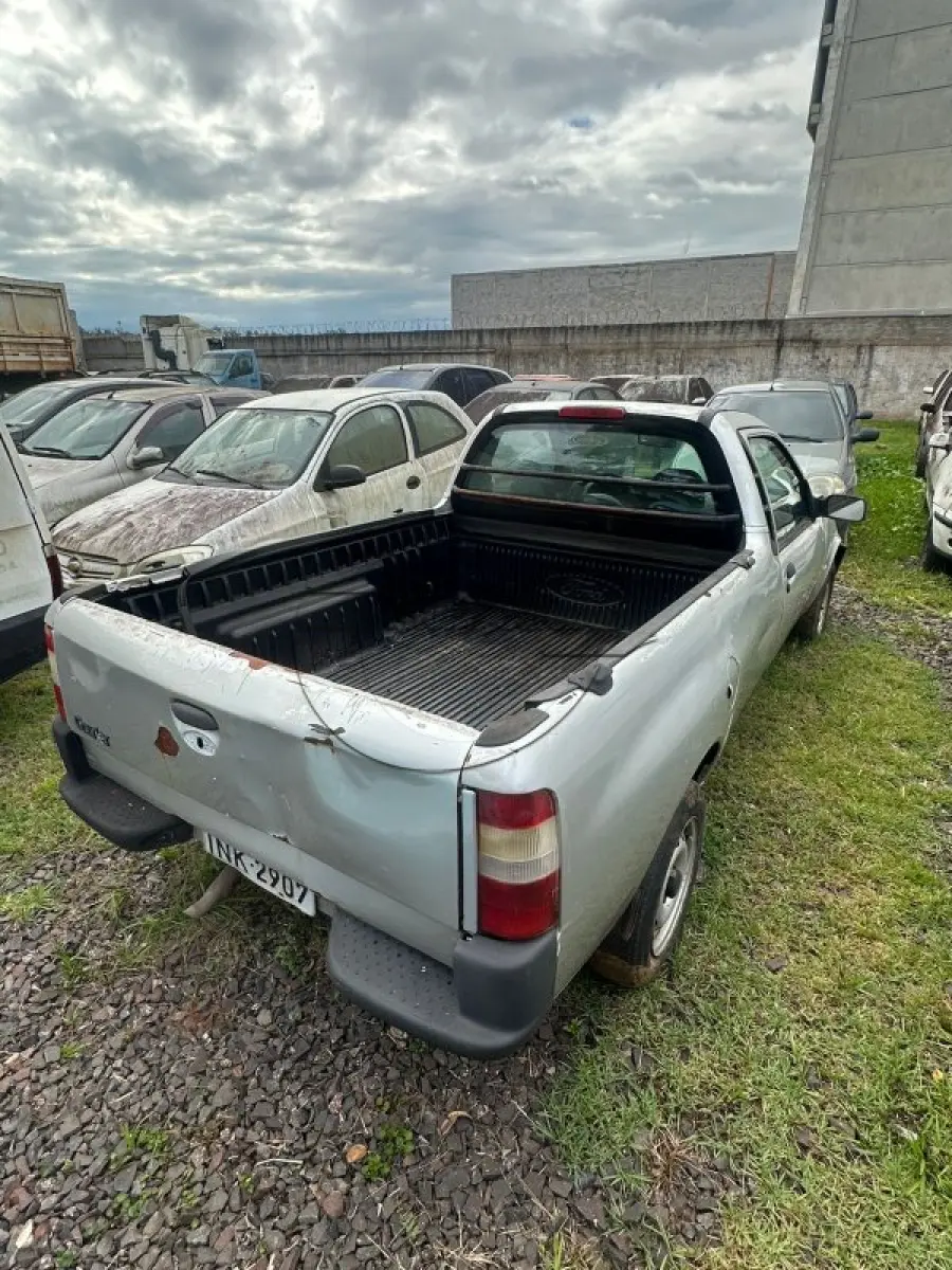LOTE 001 - 02ª DATA | Veículo Ford COURIER 1.6 L,  ano/mod 2006/2007