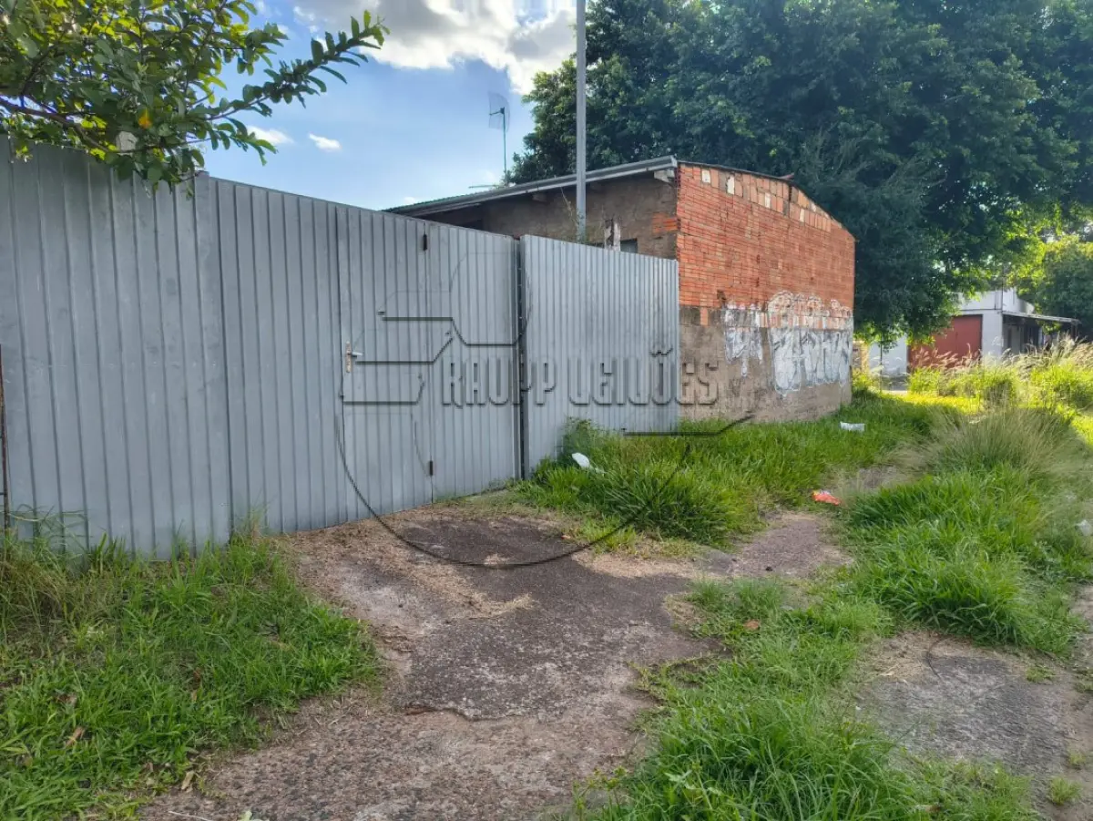 LOTE 002 - 02ª DATA | (GRAVATAÍ/RS) Um terreno de 243,00m², de esquina, c/ benfeitorias, no Bairro Morada do Vale II