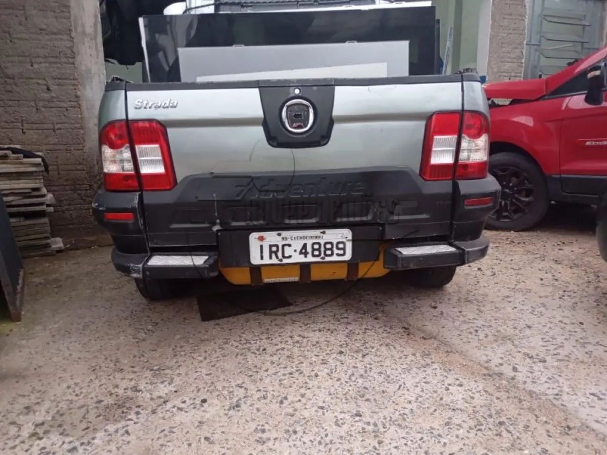 LOTE 004 - Veículo FIAT/STRADA ADVENTURE CD, ano/mod 2010/2011