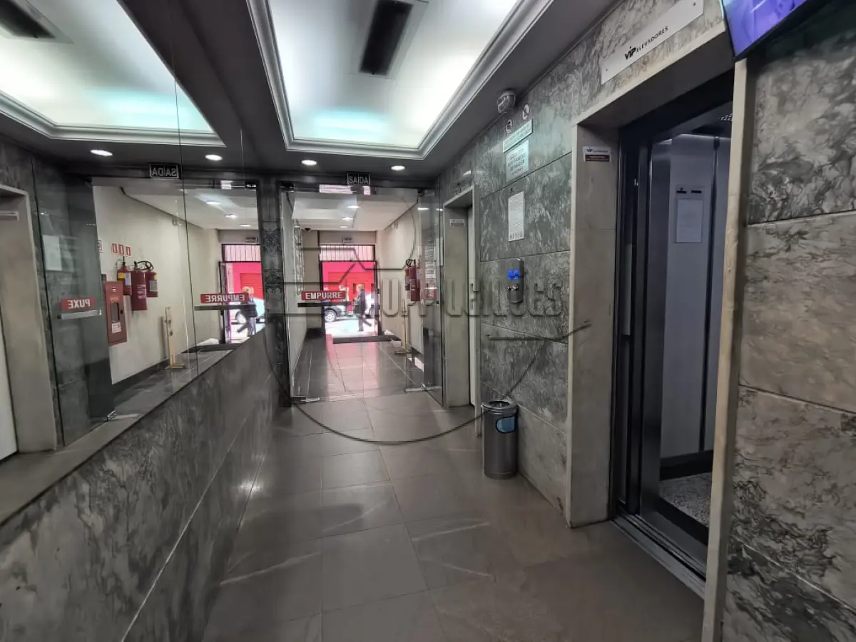 LOTE 005 - 02ª DATA | (PORTO ALEGRE/RS) DIREITOS E AÇÕES sobre o apto 103 do Edifício Krahe, c/ 48,55m², no Bairro Centro Histórico