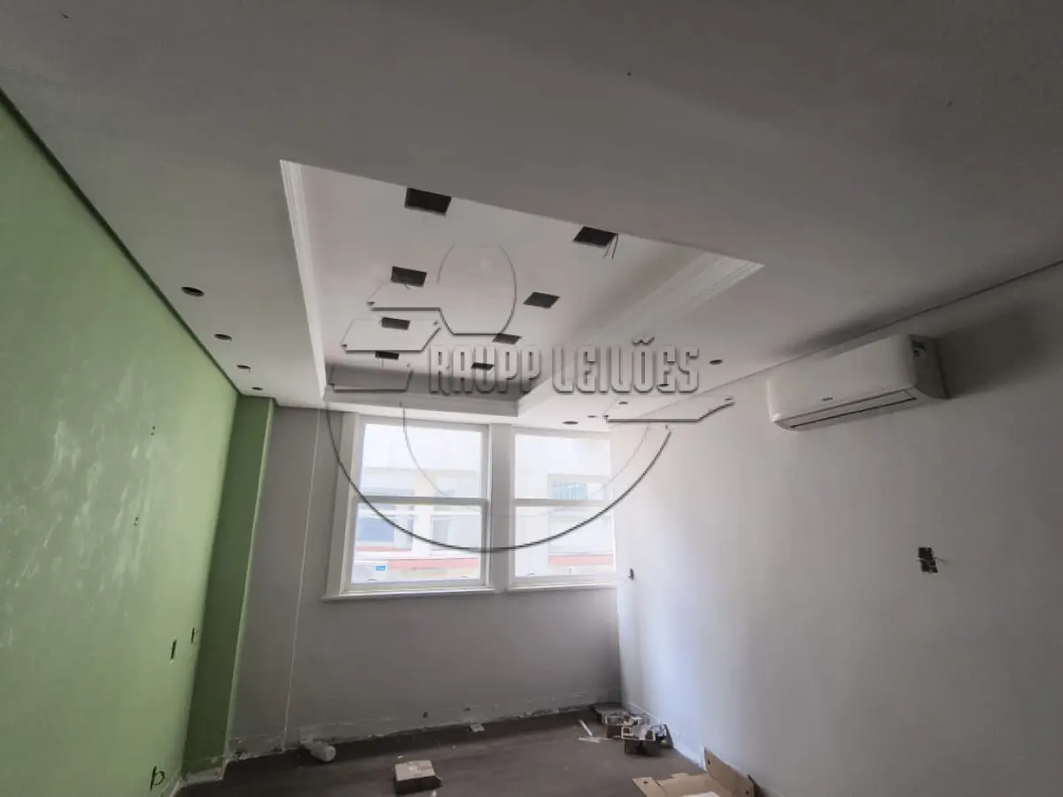 LOTE 005 - 02ª DATA | (PORTO ALEGRE/RS) DIREITOS E AÇÕES sobre o apto 103 do Edifício Krahe, c/ 48,55m², no Bairro Centro Histórico
