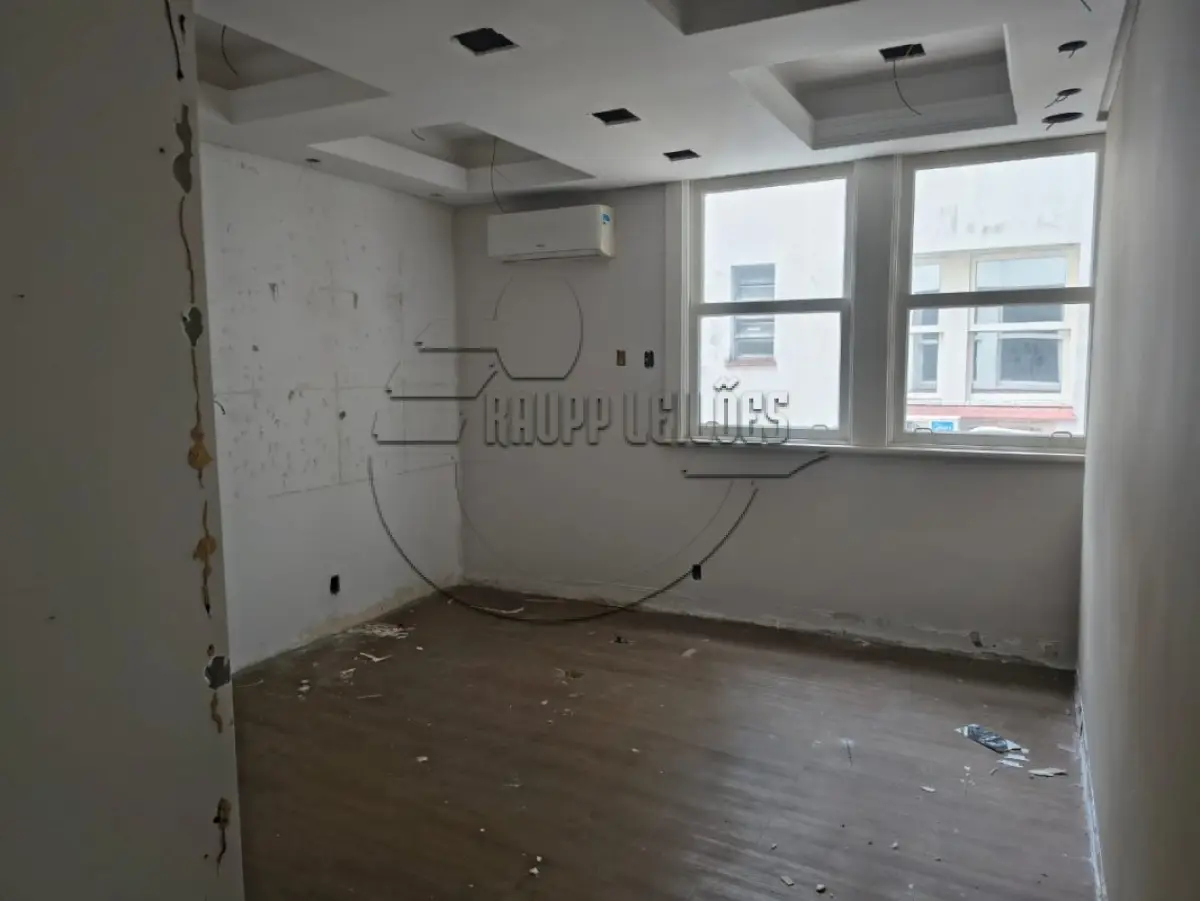 LOTE 005 - 02ª DATA | (PORTO ALEGRE/RS) DIREITOS E AÇÕES sobre o apto 103 do Edifício Krahe, c/ 48,55m², no Bairro Centro Histórico