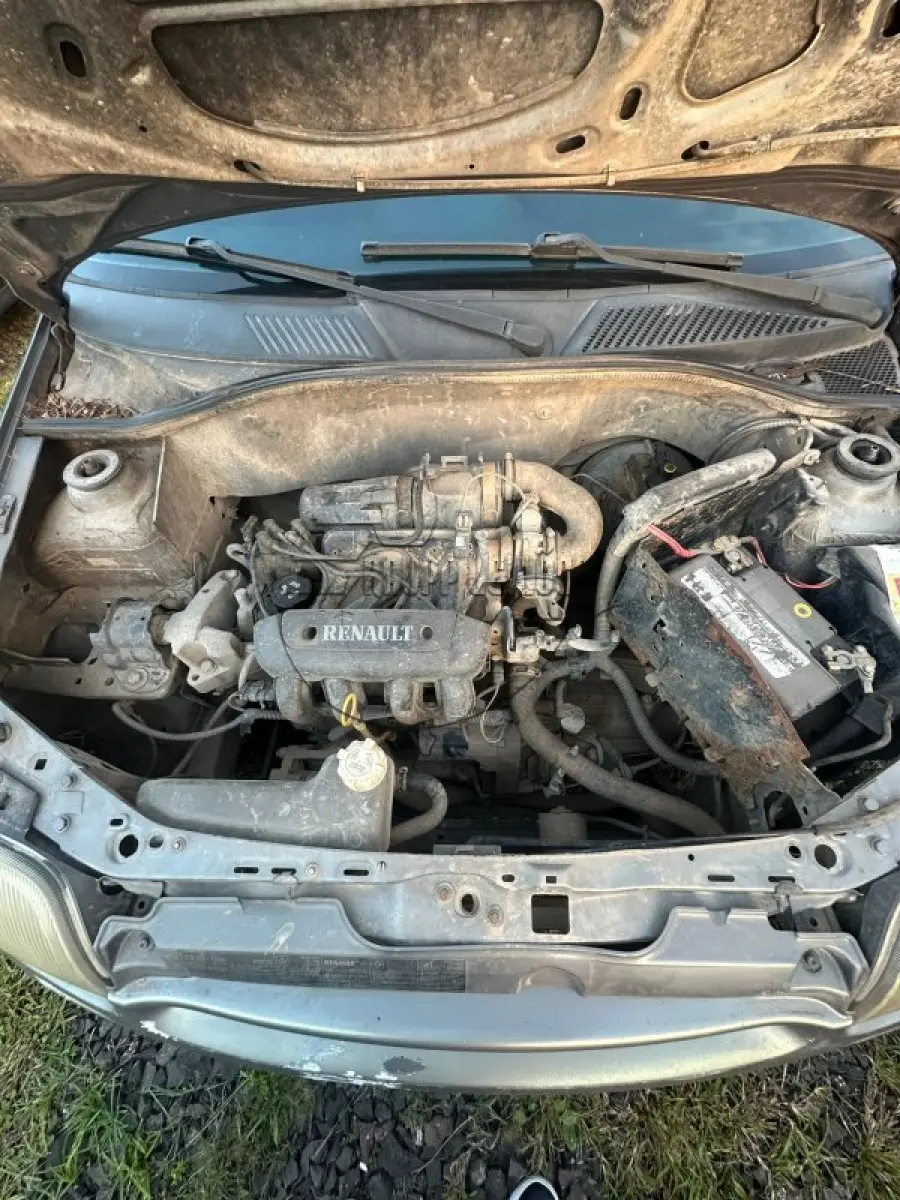 LOTE 001 - Veículo RENAULT/CLIO RN 1.0, ano/mod 2000/2001