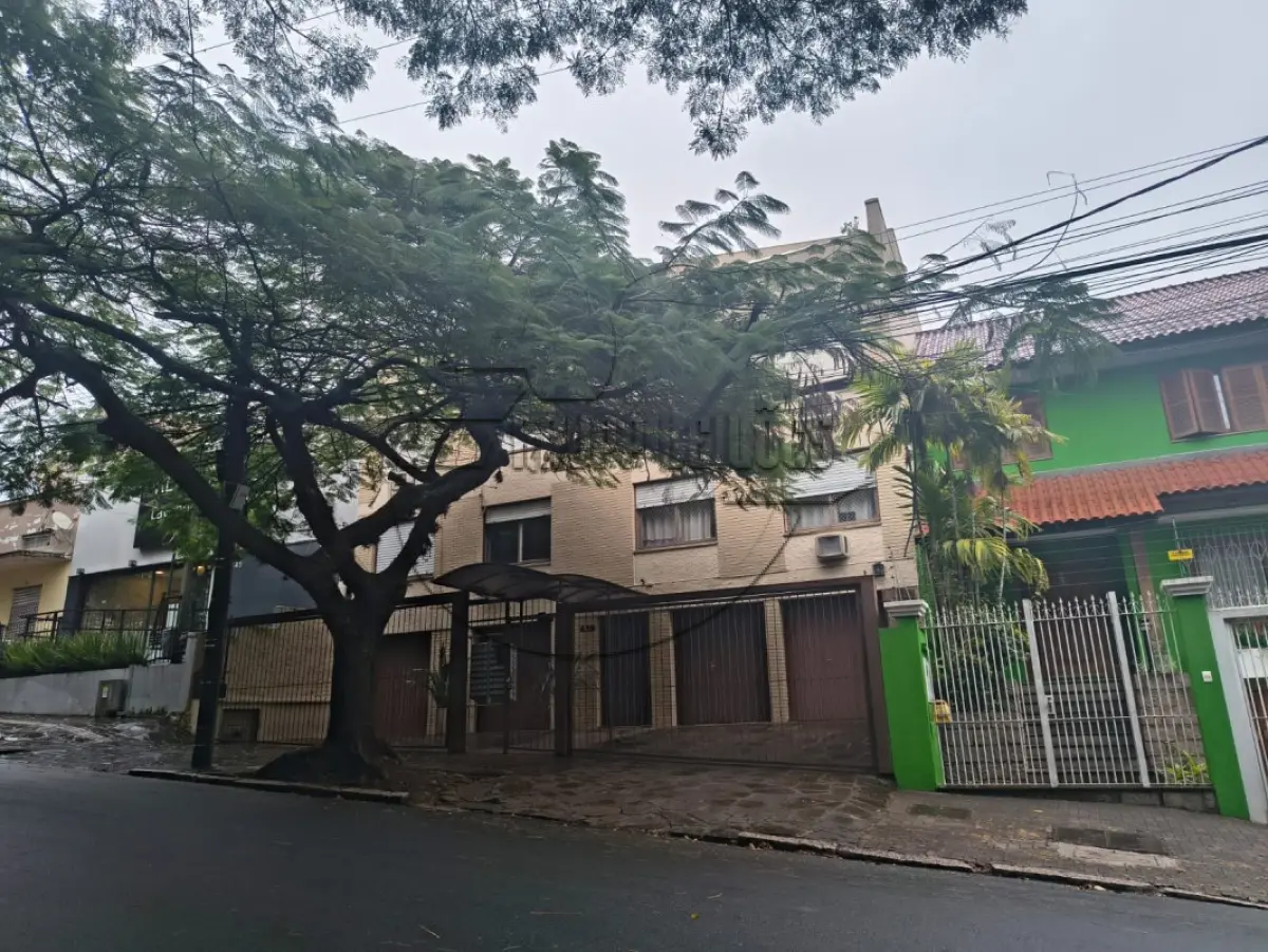 LOTE 002 - (PORTO ALEGRE/RS) O apto 204 do Edifício Araxá, c/ 37,08m², no Bairro Higienópolis