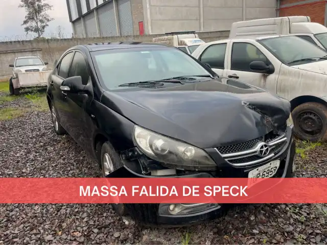 LEILÃO JUDICIAL -  Um veículo I/JAC J5, ano/modelo 2012/2013
