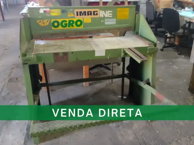 VENDA DIRETA - 01 GUILHOTINA E 02 MESAS DE IMPRESSÃO MANUAL SERIGRAFIA