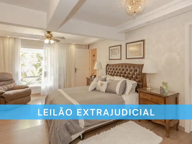 LEILÃO EXTRAJUDICIAL - UMA CASA C/ APROX 700,00m², NO BAIRRO IPANEMA, EM POA/RS
