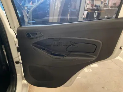 LOTE 002 - Um veículo FORD/KA SE PLUS 1.5 HA C, ano/mod 2020/2021